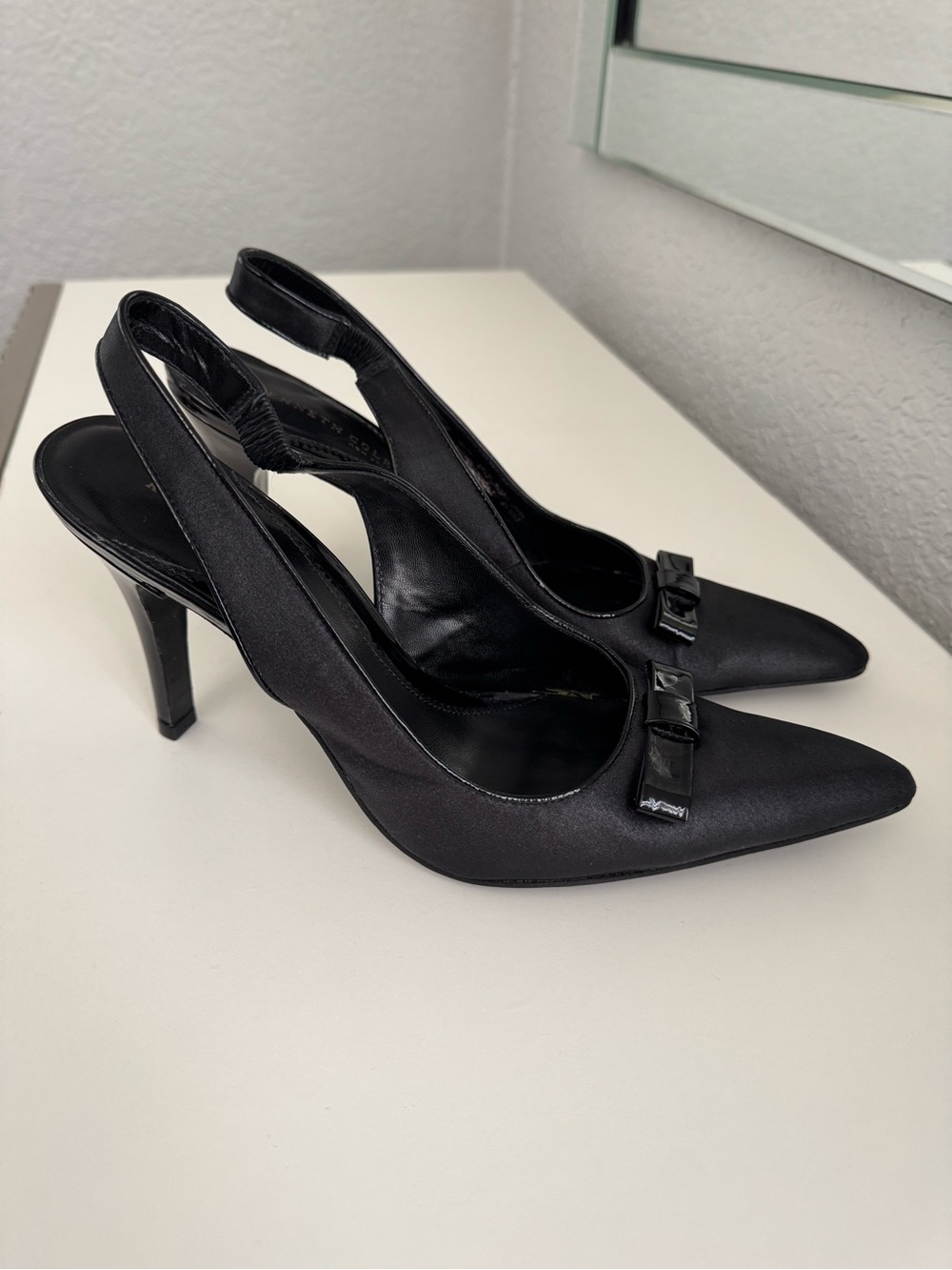Kenneth Cole Black Pointed-Toe Slingback Heels with Bow